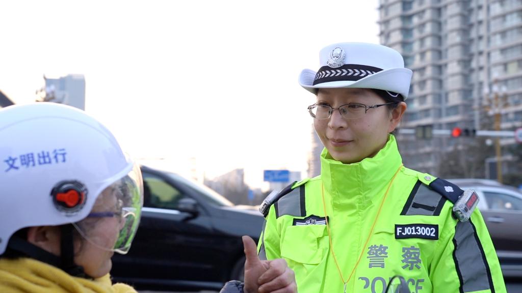 最新交警車輛指揮系統(tǒng)，提升交通管理效率與保障安全的先鋒力量